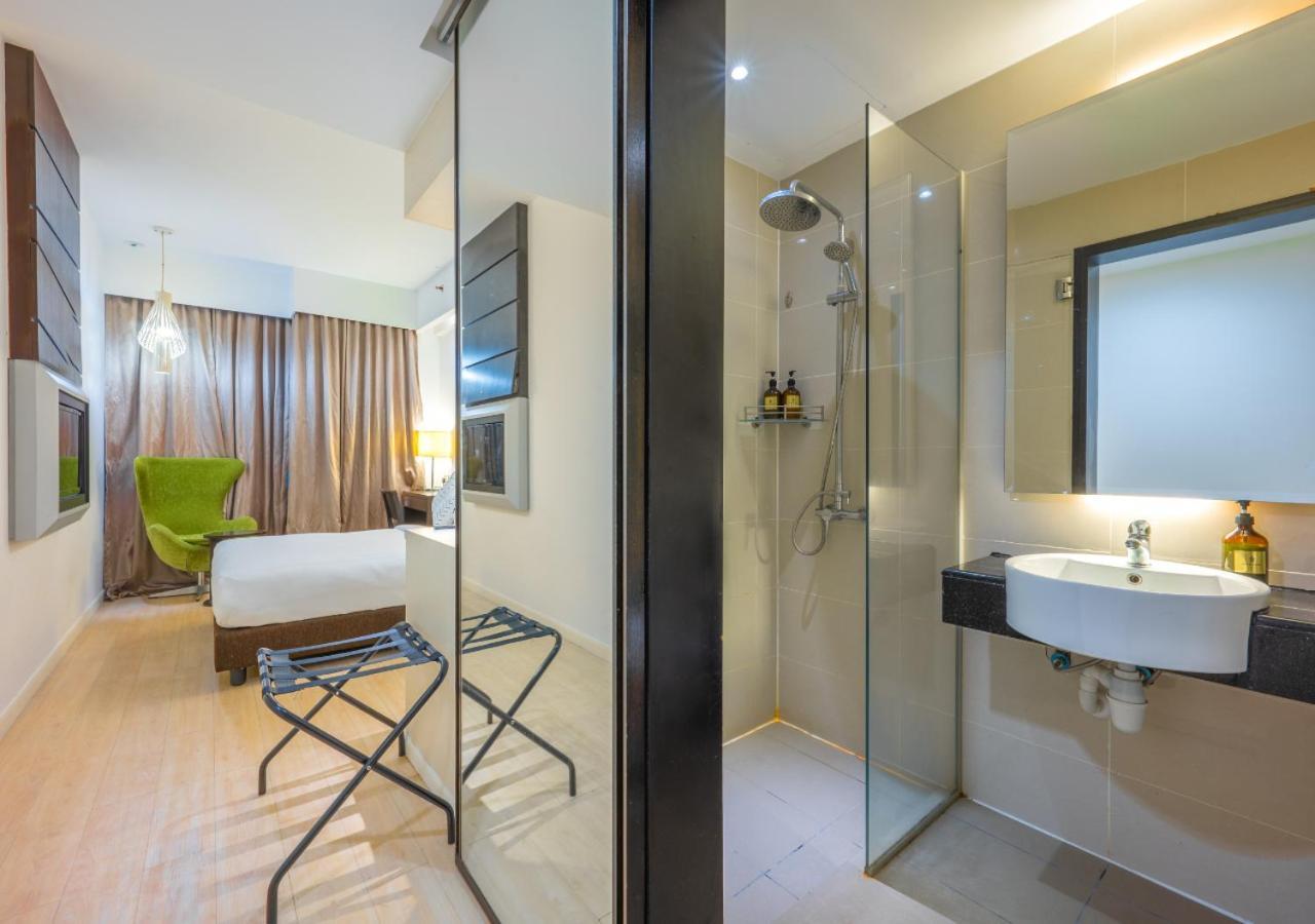 Greystone Centrestage Pj Hotel Petaling Jaya Exterior photo